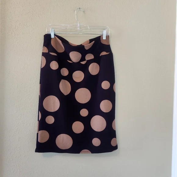 LulaRoe brown polka dot skirt. Size XL - Picture 3 of 8